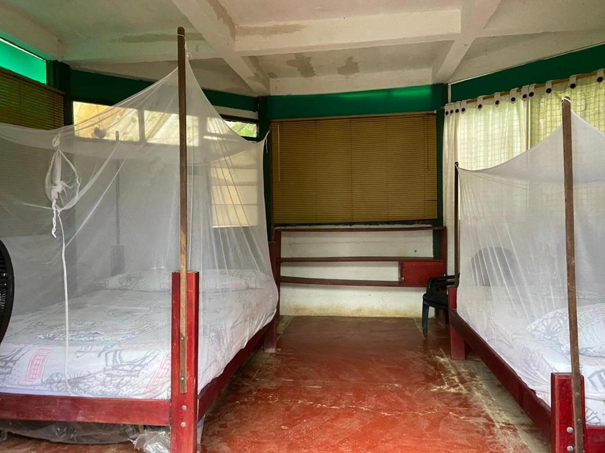 Hostal El Chileno 잡주로 외부 사진